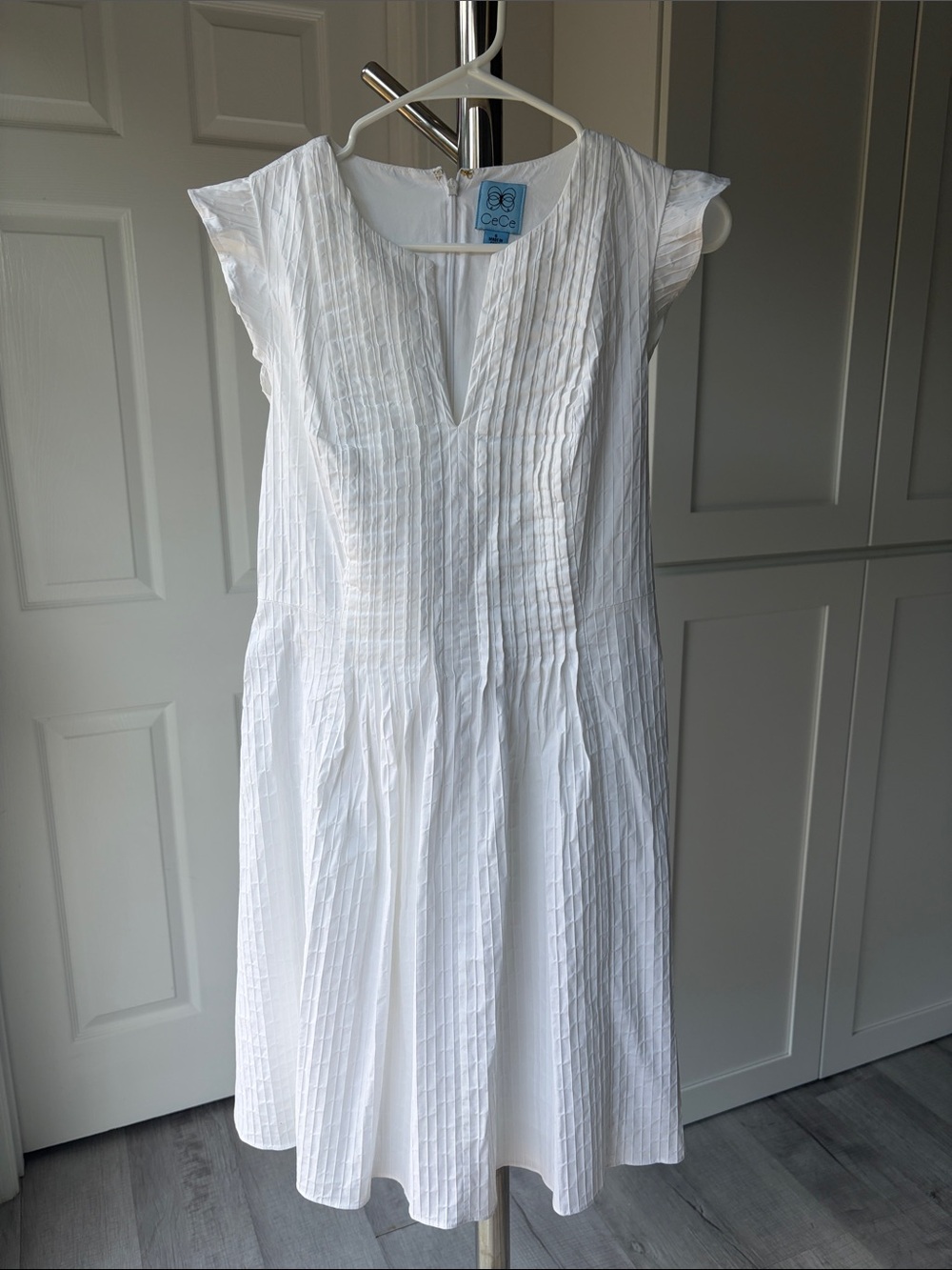 CeCe White Pintuck Dress, Size 6.